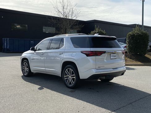 Used 2024 Chevrolet Traverse High Country w/ LPO, Floor Liner Package image 16