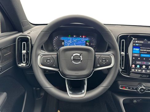 New 2026 Volvo EX40 Ultra AWD/4WD image 13