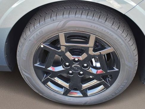 New 2026 Kia Carnival SX Prestige image 12