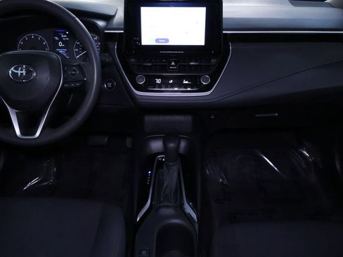 Used 2024 Toyota Corolla SE image 16