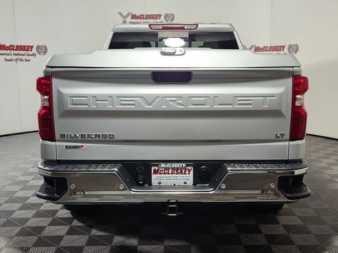 Used 2021 Chevrolet Silverado 1500 LT w/ Safety Package II image 5