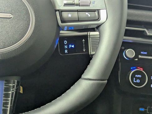 New 2026 Hyundai Tucson Limited FWD image 18