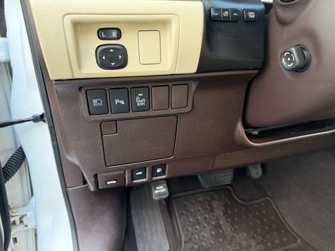 Used 2017 Lexus ES 350 w/ Luxury Package image 31