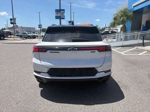 Certified 2024 Chevrolet Equinox EV RS FWD image 4