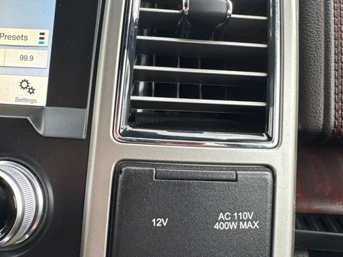 Used 2018 Ford F150 King Ranch w/ Equipment Group 601A Luxury AWD/4WD image 33