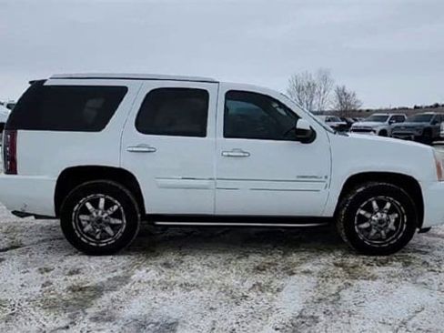Used 2007 GMC Yukon Denali image 9