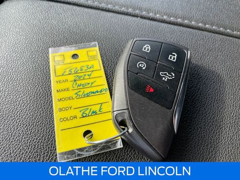 Used 2024 Chevrolet Silverado 1500 LT Trail Boss w/ Protection Package image 11