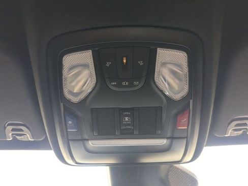 New 2026 RAM 1500 4x4 Crew Cab image 22