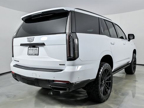 Used 2026 Cadillac Escalade Platinum Sport w/ LPO, ONYX Package AWD/4WD image 12