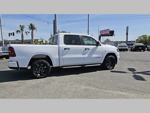 New 2026 RAM 1500 Express AWD/4WD image 33