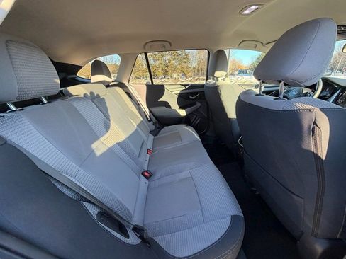 Used 2024 Subaru Outback Premium image 7