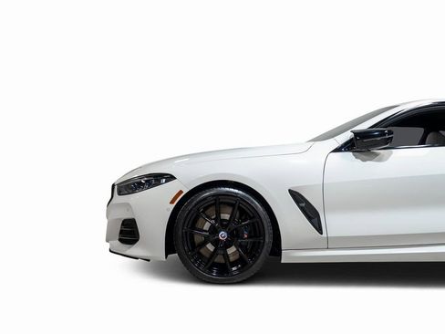 Used 2023 BMW M850i xDrive Coupe image 28