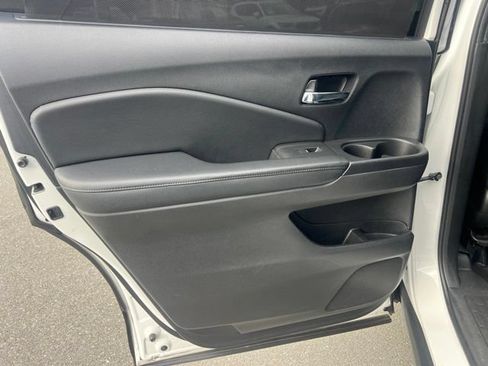 Used 2020 Honda Pilot Elite image 27