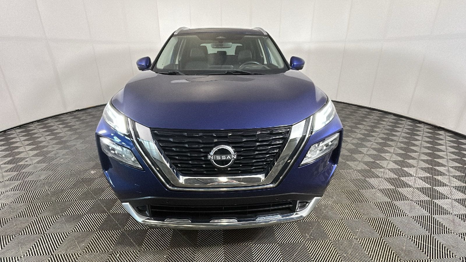 Used 2023 Nissan Rogue Platinum w/ Platinum Premium Package AWD/4WD image 9
