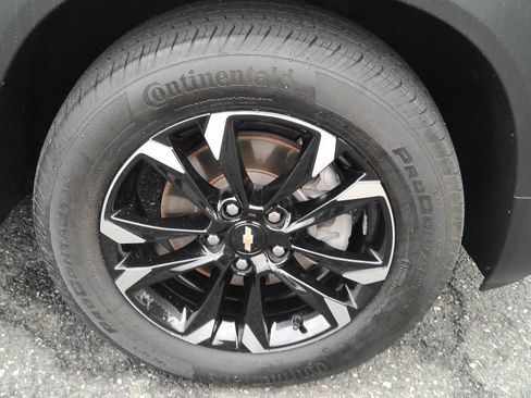 Certified 2023 Chevrolet TrailBlazer LT w/ Convenience Package AWD/4WD image 32