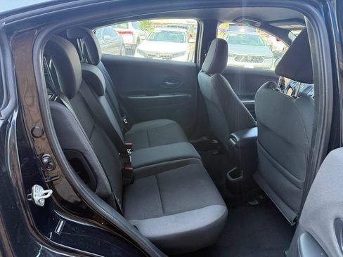 Used 2019 Honda HR-V Sport image 22