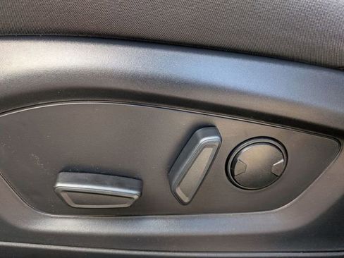 New 2026 Ford Explorer Active AWD/4WD image 10