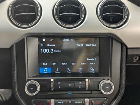 Used 2016 Ford Mustang Premium RWD image 28