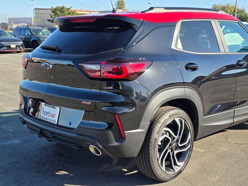 New 2026 Chevrolet TrailBlazer RS w/ Convenience Package FWD image 11