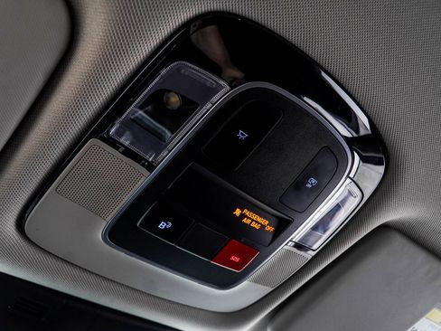 Used 2025 Hyundai Tucson SEL FWD image 40