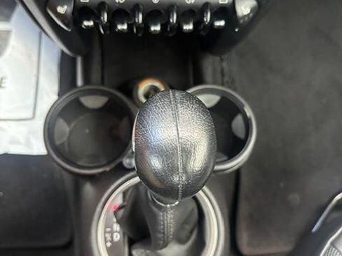 Used 2011 MINI Cooper Hardtop FWD image 6