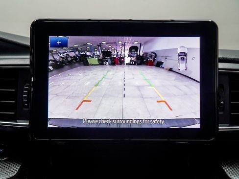 Used 2022 Ford Explorer ST image 39