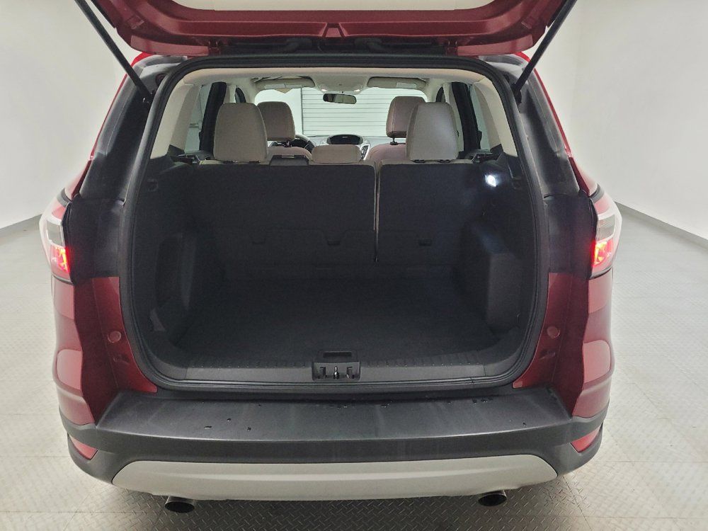 Used 2017 Ford Escape SE FWD image 29