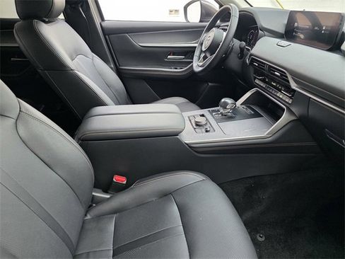 Used 2024 MAZDA CX-90 Plug-In Hybrid w/ Premium Pkg image 16