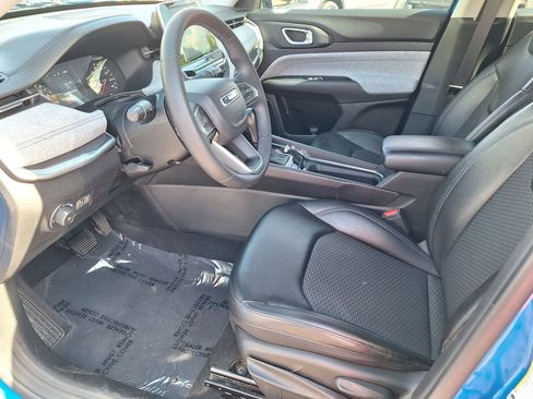 Used 2022 Jeep Compass Latitude AWD/4WD image 9