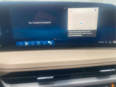 Used 2024 Cadillac XT4 Luxury w/ Cold Weather Package image 23