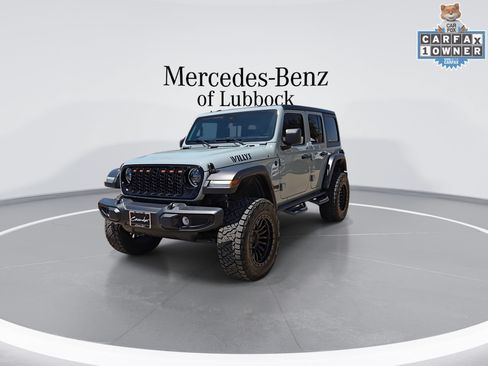 Used 2024 Jeep Wrangler Unlimited Sport AWD/4WD image 3