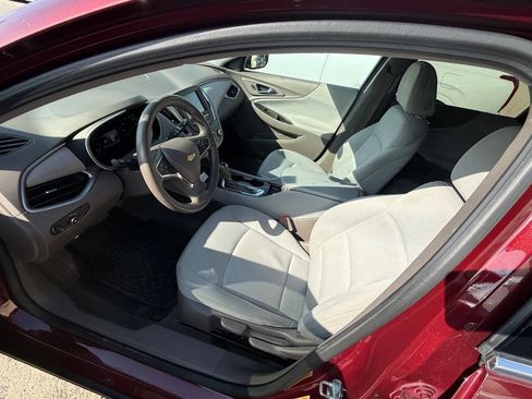 Used 2016 Chevrolet Malibu LS image 9