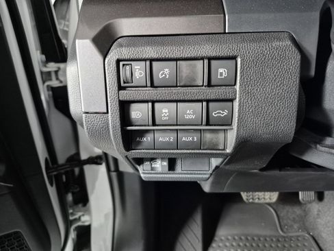 New 2025 Toyota Tacoma TRD Off-Road image 19