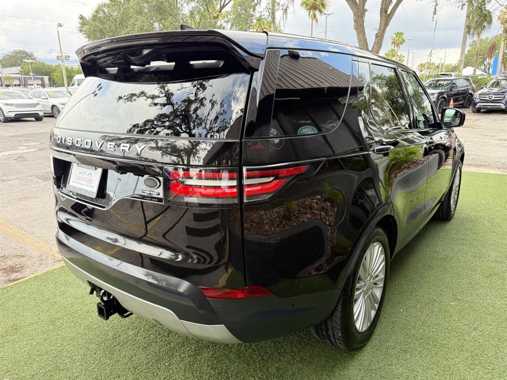 Used 2017 Land Rover Discovery HSE Luxury AWD/4WD image 6