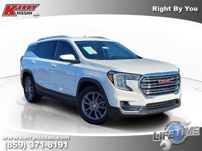 Used 2023 GMC Terrain SLT