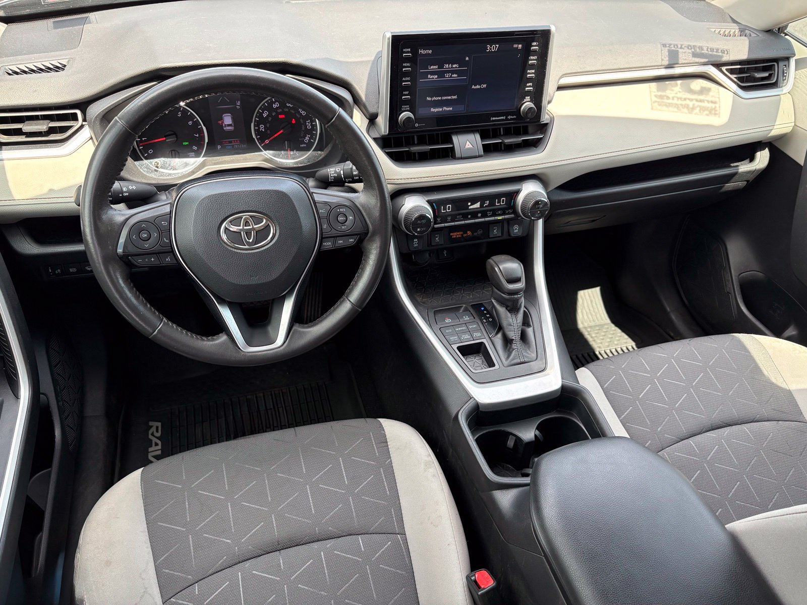 Used 2021 Toyota RAV4 XLE w/ Convenience Package AWD/4WD image 13