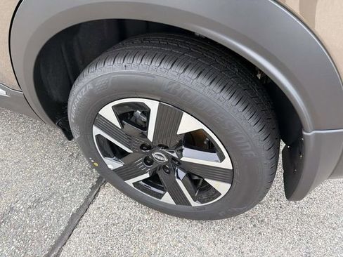 New 2026 Nissan Kicks SV w/ Cold Weather Package AWD/4WD image 8