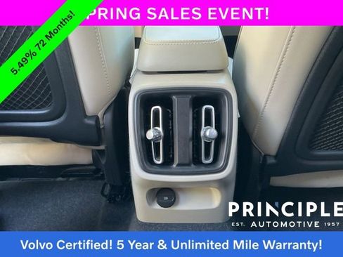 Certified 2023 Volvo XC40 B5 Plus w/ Driver Assist Package AWD/4WD image 35