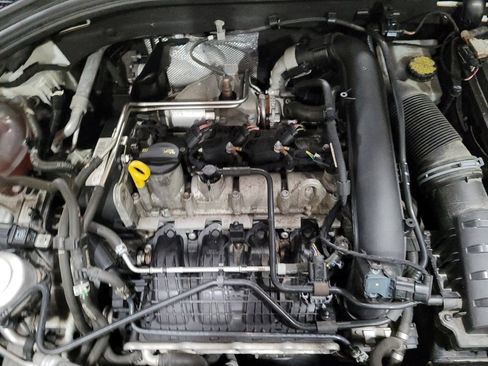 Used 2019 Volkswagen Jetta SEL Premium image 30