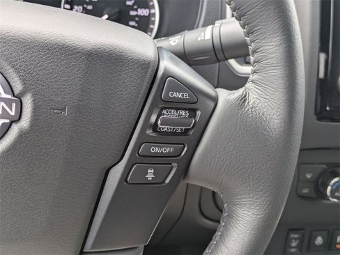 Used 2024 Nissan Frontier SV w/ Hardbody Edition image 20