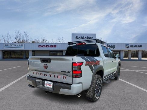 Used 2023 Nissan Frontier PRO-4X w/ Pro Convenience Package AWD/4WD image 3