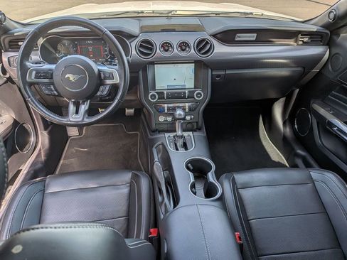 Used 2019 Ford Mustang GT Premium w/ GT Performance Package RWD image 17