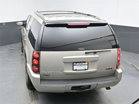 Used 2013 GMC Yukon XL Denali image 42