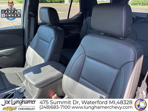 Used 2023 Chevrolet Traverse LT w/ LT Premium Package AWD/4WD image 14
