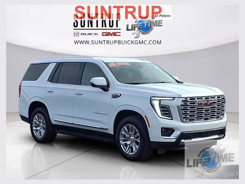 Used 2025 GMC Yukon Denali image 1