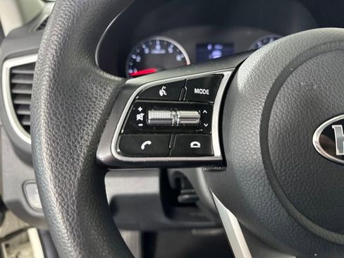 Used 2021 Kia Seltos LX image 15