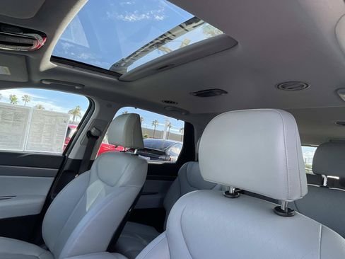 Certified 2022 Hyundai Palisade SEL w/ Premium Package FWD image 9