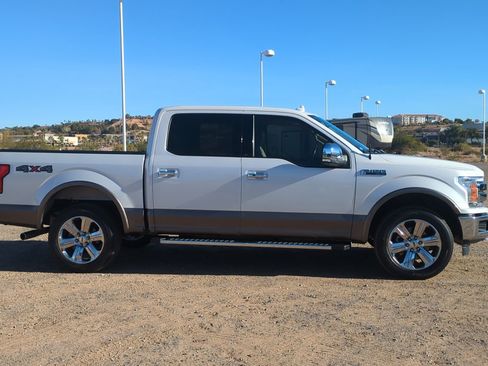 Used 2018 Ford F150 Lariat image 2