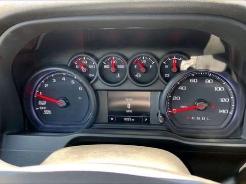 Used 2023 Chevrolet Silverado 1500 Custom RWD image 17