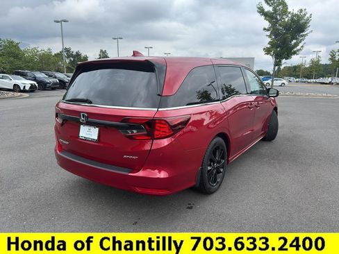Certified 2023 Honda Odyssey Sport image 7